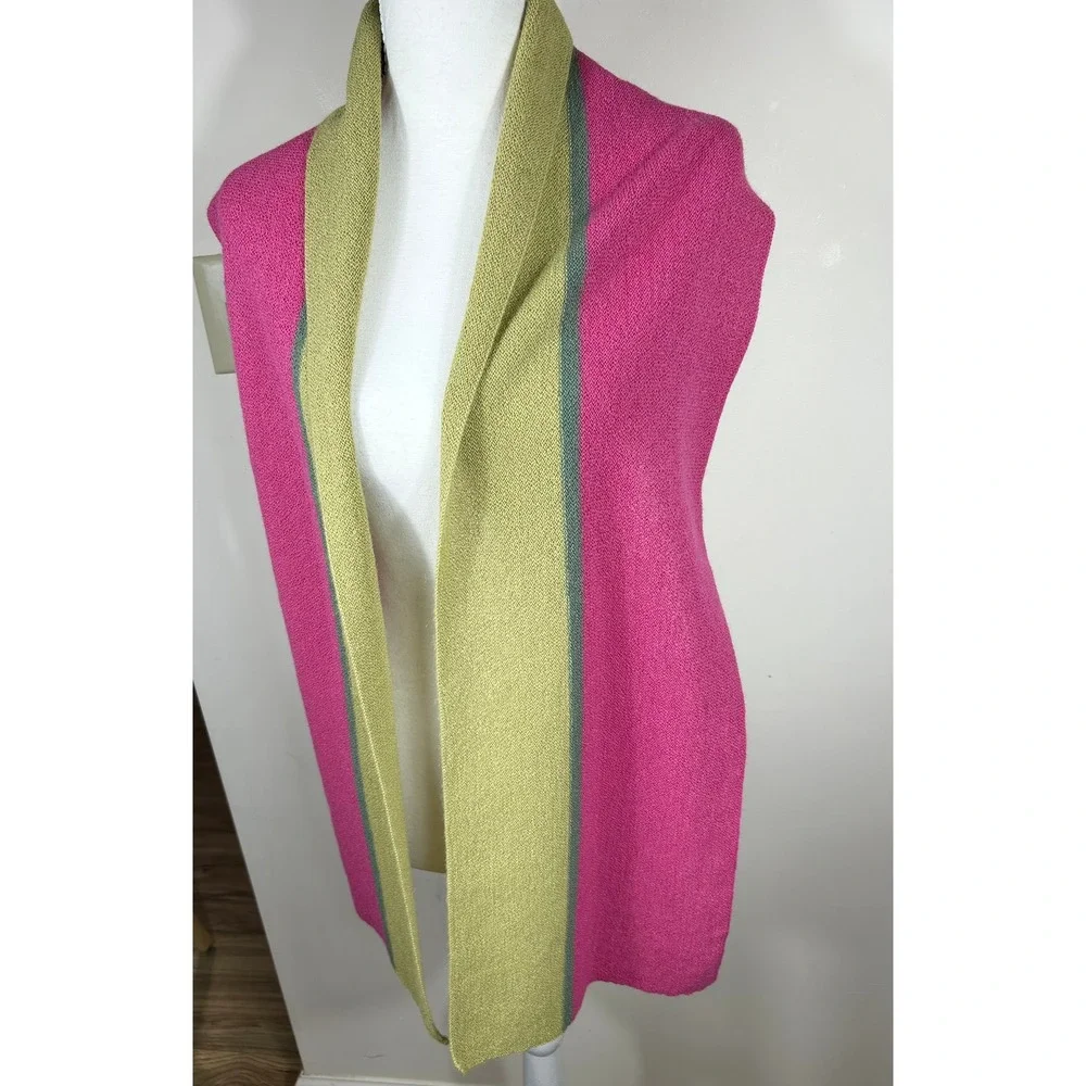 Luxiourious Alpaca Scarf Women's GAMUT Pink Striped Trim Peru‎ Spring Layering
